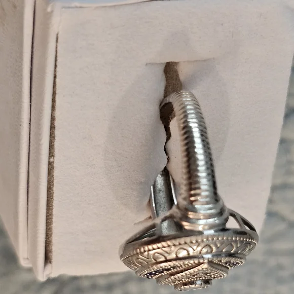 Sterling Silver .925 Eye-Inspired Ring With Blue and Clear Gemstones Size 8 - Picture 4 of 6